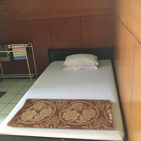 Oyo Life 1708 Hotel Budi Famili 1 Syariah Ciamis Esterno foto
