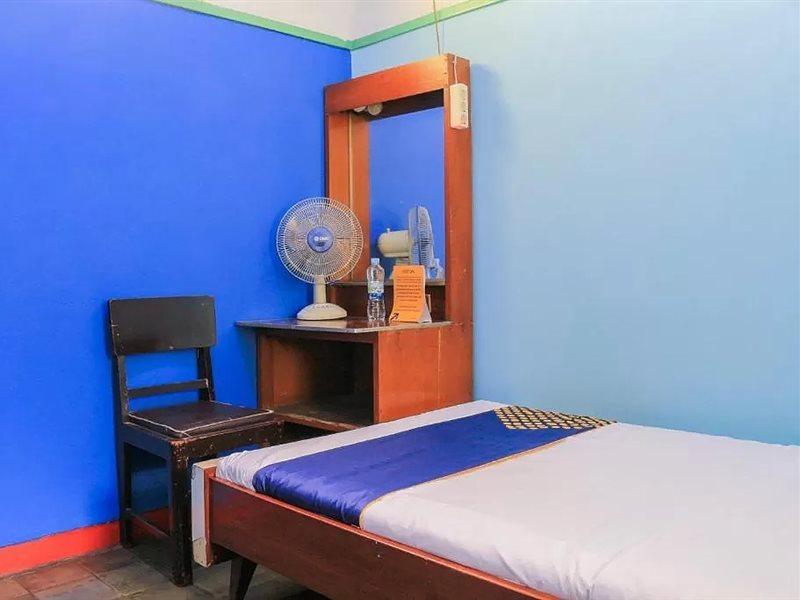 Oyo Life 1708 Hotel Budi Famili 1 Syariah Ciamis Esterno foto