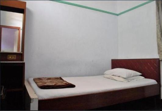 Oyo Life 1708 Hotel Budi Famili 1 Syariah Ciamis Esterno foto