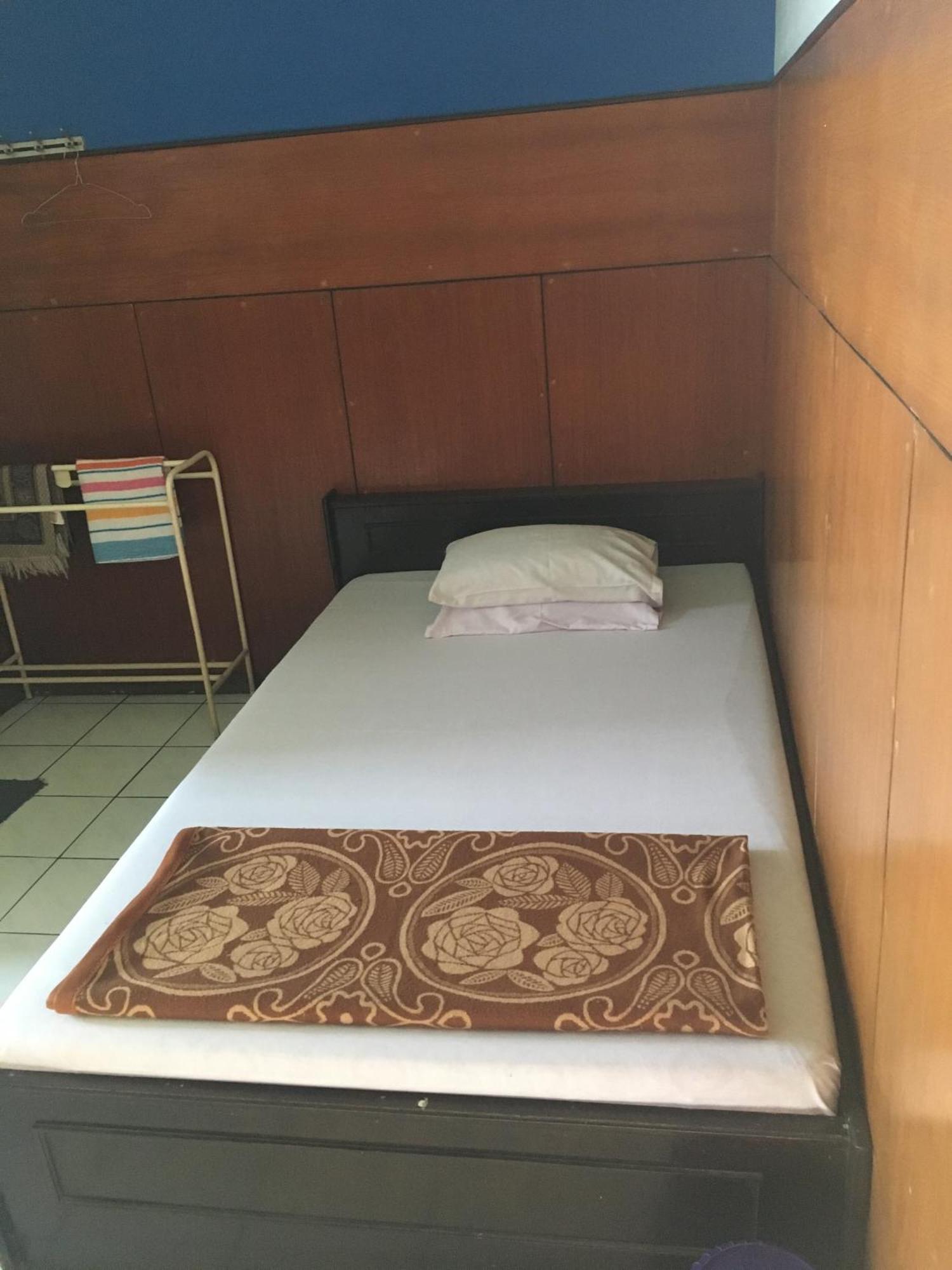 Oyo Life 1708 Hotel Budi Famili 1 Syariah Ciamis Esterno foto